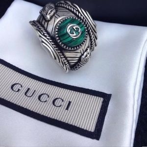 Gucci ring